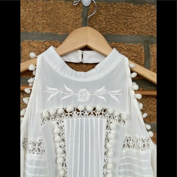 ASOS Pink Premium Cold Shoulder Dip Dye Victoriana dress size 4 - Picture 5 of 10